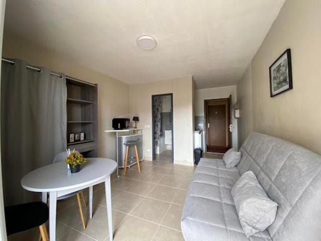 Location Appartement 1 pièce 18 m2 Castres