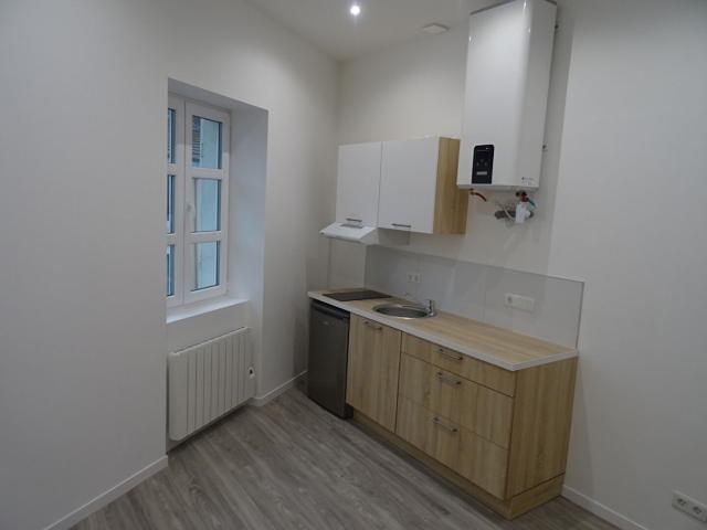Location appartement 1 pièce, 18.96m², Bourg en Bresse