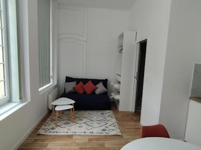 Location Appartement 1 pièce 18.92 m2 Saint Quentin