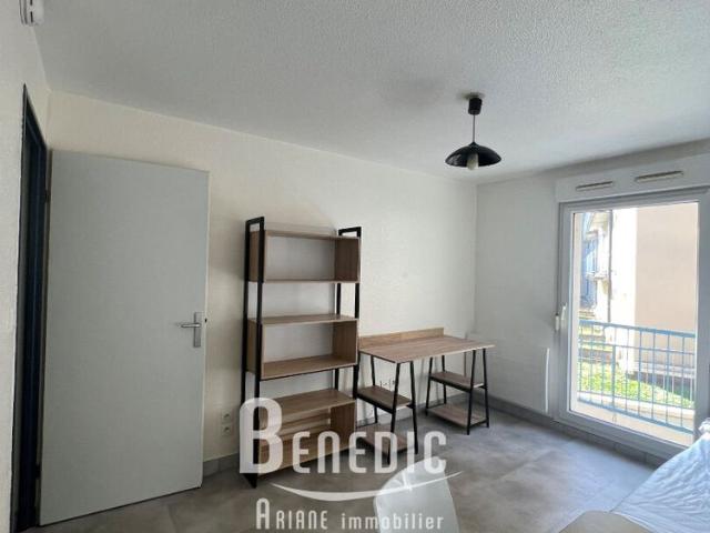 Location Appartement 1 pièce 18m²