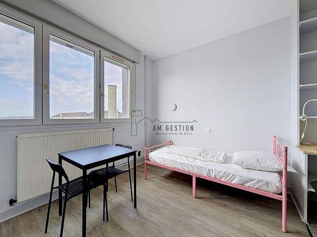 Location Appartement 1 pièce 18m²