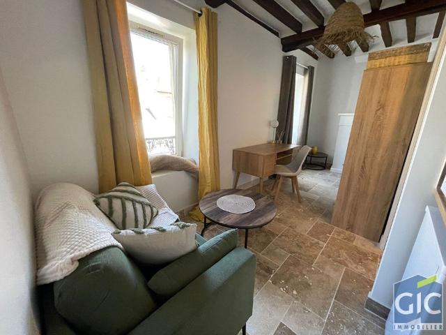 Location Appartement 1 pièce 18m²