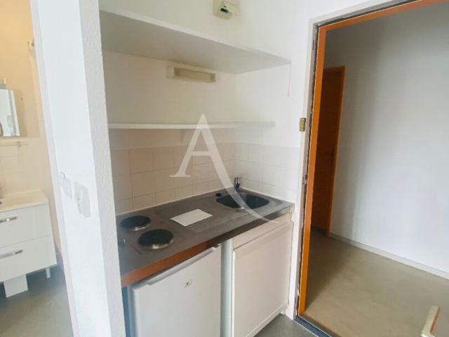 Location Appartement 1 pièce 18m²