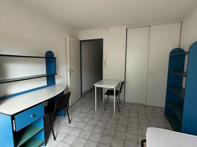 Location Appartement 1 pièce 18m²