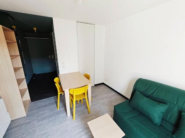 Location Appartement 1 pièce 18m²