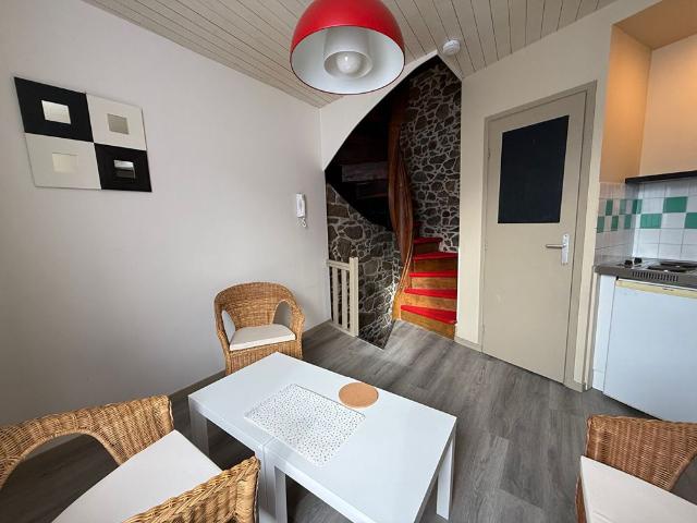 Location Appartement 1 pièce 18m²
