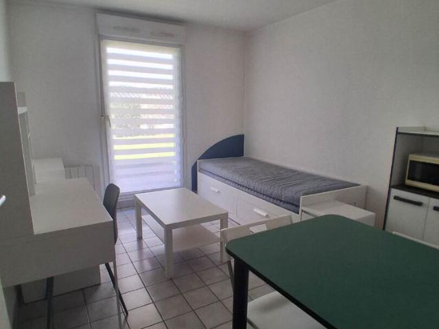Location Appartement 1 pièce 18m²