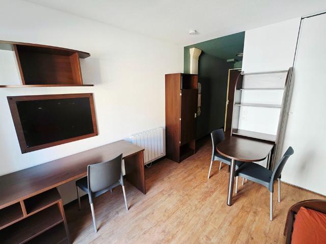 Location Appartement 1 pièce 18m²