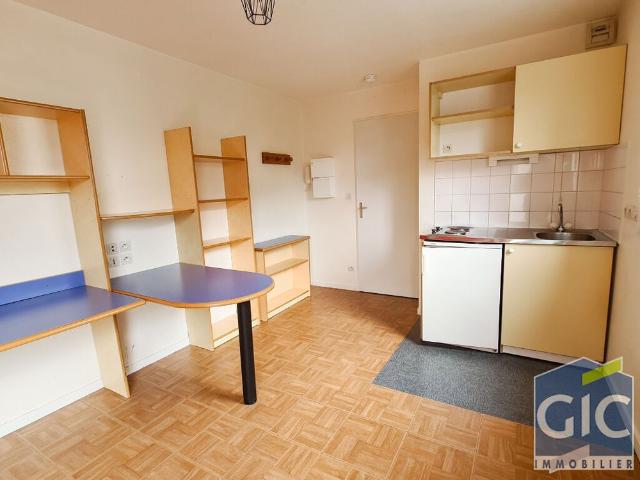 Location Appartement 1 pièce 18m²