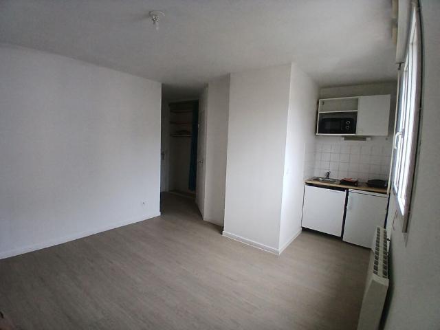 Location Appartement 1 pièce 18m²