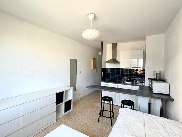 Location Appartement 1 pièce 18m²