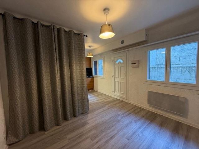 Location Appartement 1 pièce 18m²