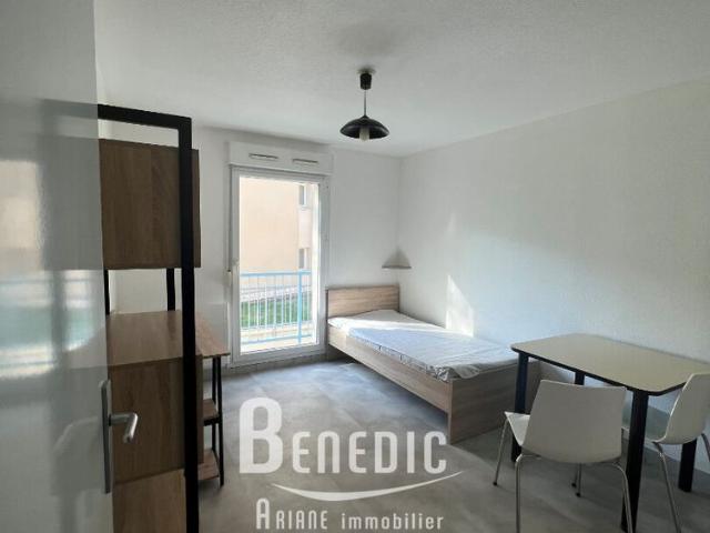 Location Appartement 1 pièce 18m²