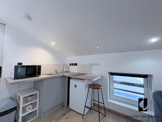 Location Appartement 1 pièce 18m²