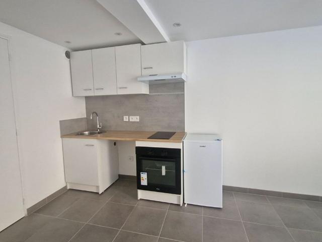 Location Appartement 1 pièce 18m²