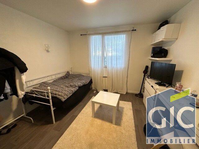 Location Appartement 1 pièce 18m²