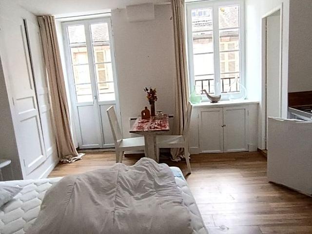 Location Appartement 1 pièce 18m²