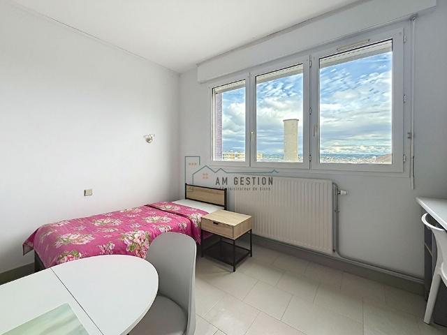Location Appartement 1 pièce 18m²