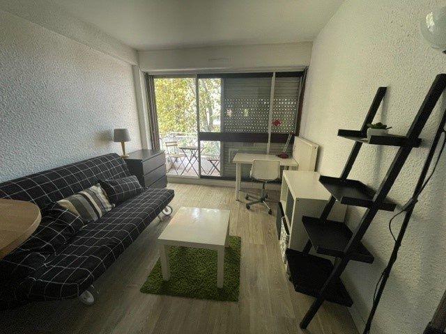 Location Appartement 1 pièce 18m² TOULOUSE 31400