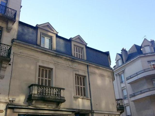 Location Appartement 1 pièce 18m² TOURS 37000