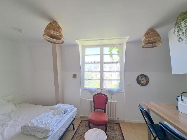 Location Appartement 1 pièce 18m² TOURS 37000