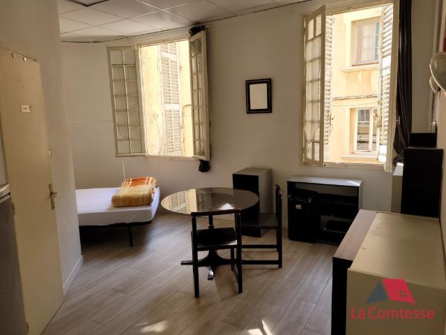 Location Appartement 1 pièce 18m² AIX EN PROVENCE 13100