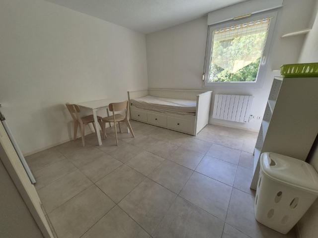 Location Appartement 1 pièce 18m² ARRAS 62000