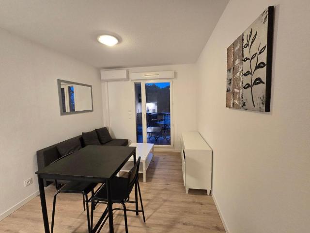 Location Appartement 1 pièce 18m² BEZIERS 34500