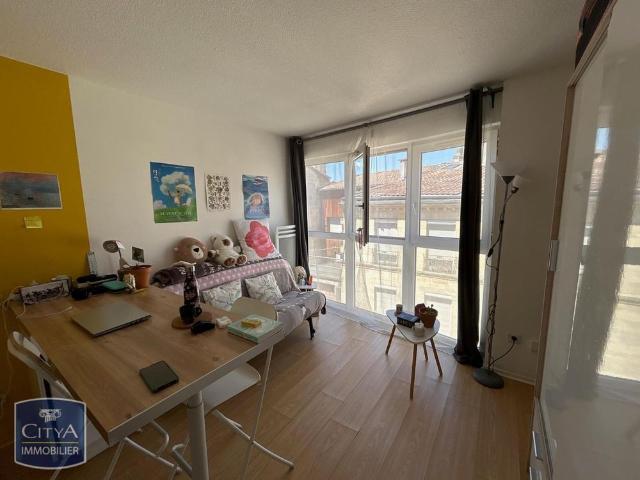 Location Appartement 1 pièce 18m² BORDEAUX 33000