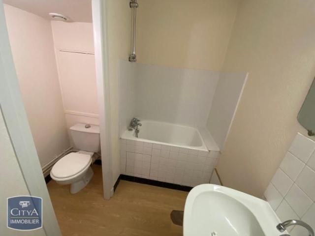 Location Appartement 1 pièce 18m² BLOIS 41000