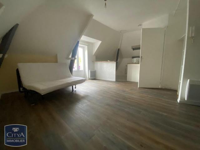 Location Appartement 1 pièce 18m² BRIVE LA GAILLARDE 19100