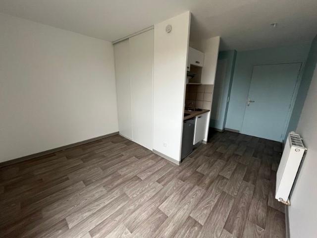 Location Appartement 1 pièce 18m² FRANQUEVILLE ST PIERRE 76520