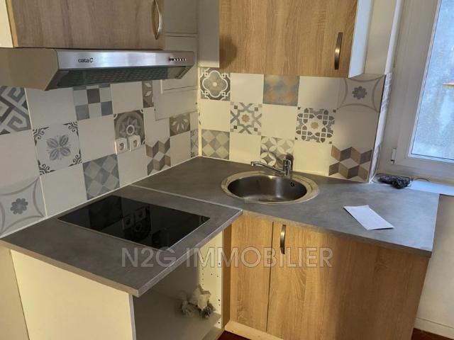 Location Appartement 1 pièce 18m² GRASSE 06130