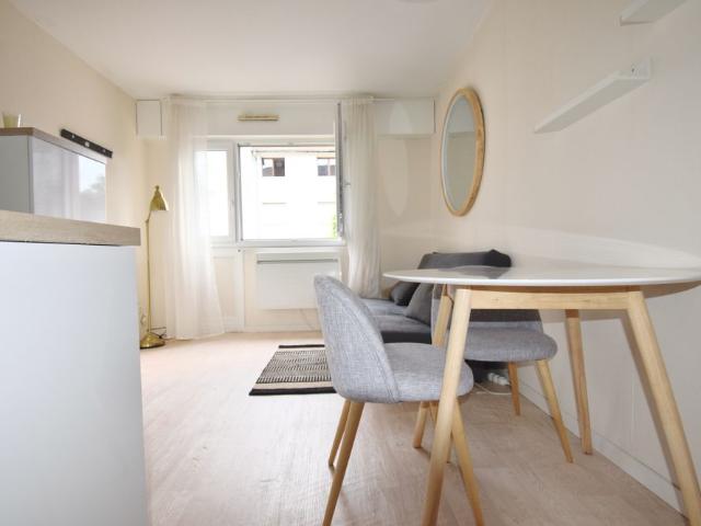 Location Appartement 1 pièce 18m² ILLKIRCH GRAFFENSTADEN 67400