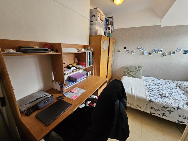 Location Appartement 1 pièce 18m² LE CREUSOT 71200