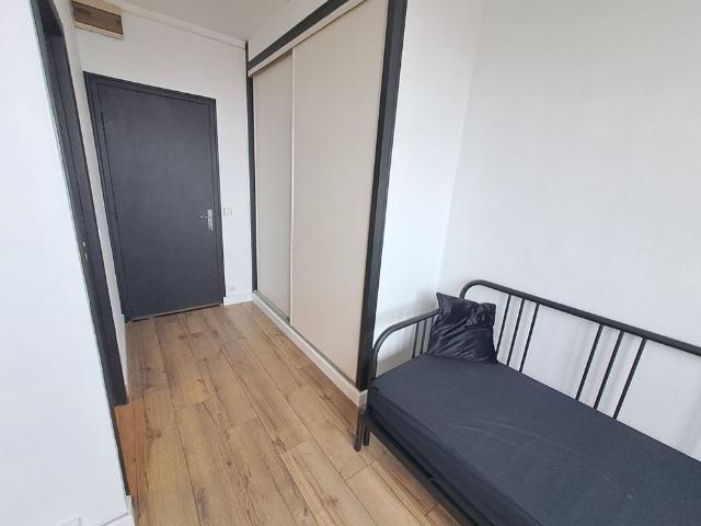 Location Appartement 1 pièce 18m² LIMOGES 87000
