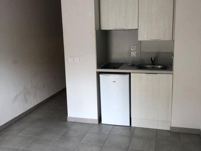 Location Appartement 1 pièce 18m² MARSEILLE 9ème
