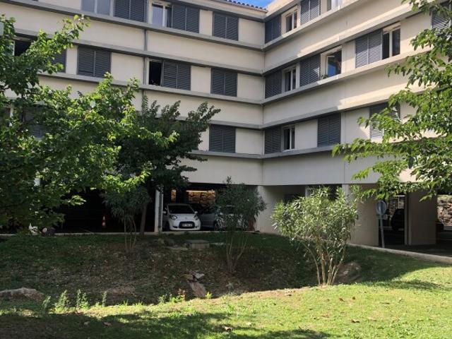 Location Appartement 1 pièce 18m² MARSEILLE 9ème