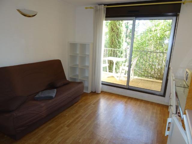 Location Appartement 1 pièce 18m² MONTPELLIER 34090