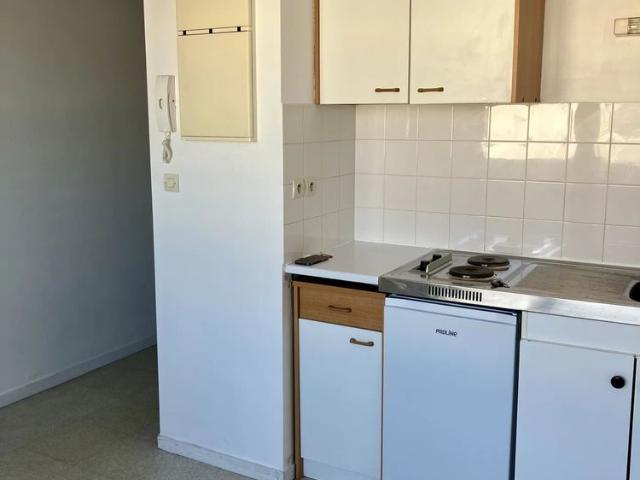 Location Appartement 1 pièce 18m² NANTES 44000