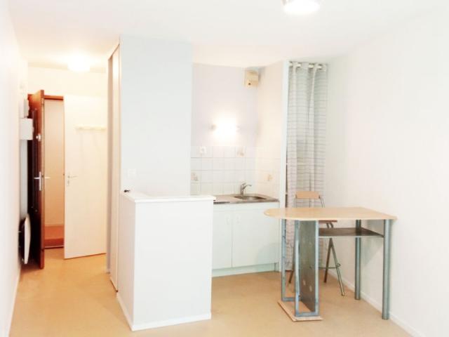 Location Appartement 1 pièce 18m² NANTES 44000