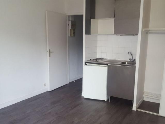 Location Appartement 1 pièce 18m² NANTES 44100