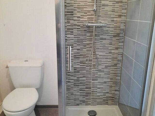Location Appartement 1 pièce 18m² NIMES 30000