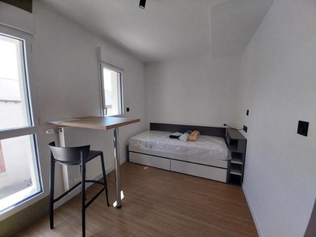 Location Appartement 1 pièce 18m² ORLEANS 45000