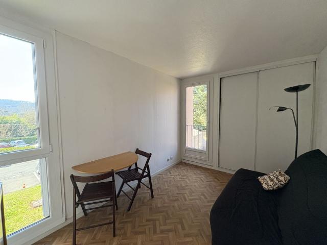 Location Appartement 1 pièce 18m² PALAISEAU 91120
