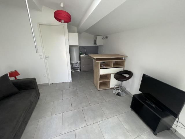 Location Appartement 1 pièce 18m² PESSAC 33600