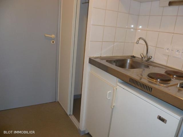 Location Appartement 1 pièce 18m² RENNES 35700