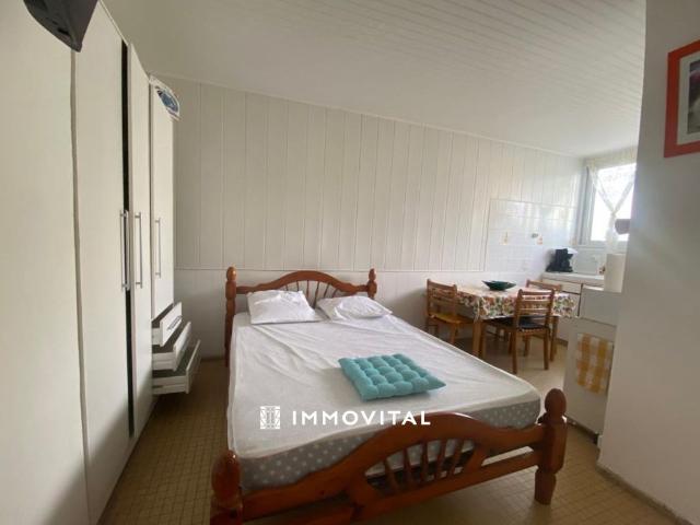 Location Appartement 1 pièce 18m² ST CLAUDE 97120