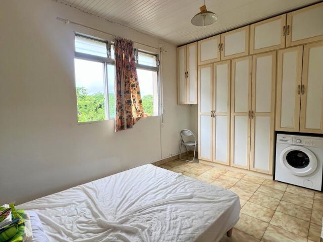 Location Appartement 1 pièce 18m² ST CLAUDE 97120