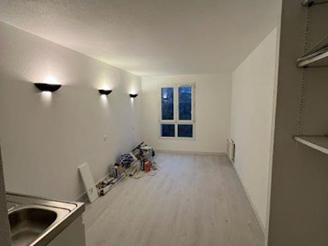 Location Appartement 1 pièce 19 m2 Cergy